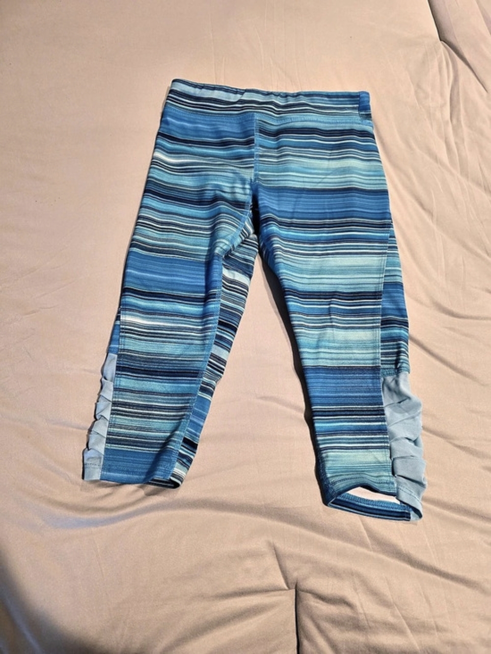 Blue Striped Ruffle-Hem Capri Leggings